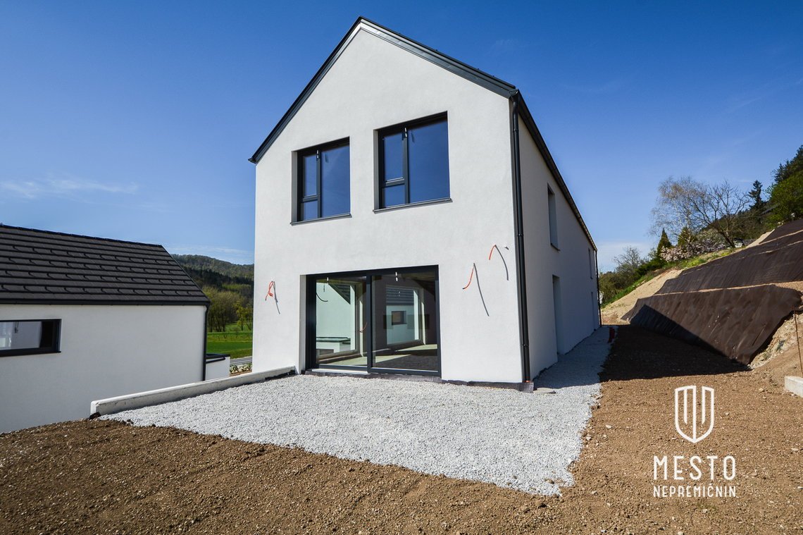 Duplex unit in Senožeti / new construction – 2