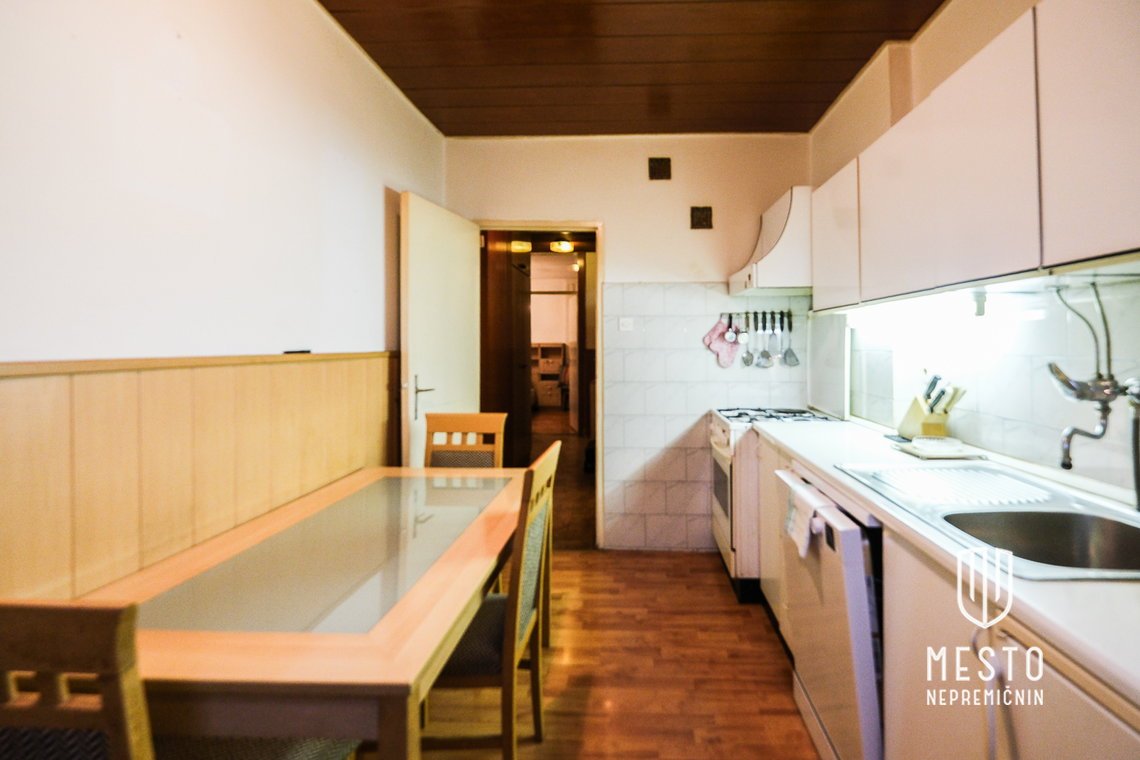 2.5-room apartment in Šiška – 2