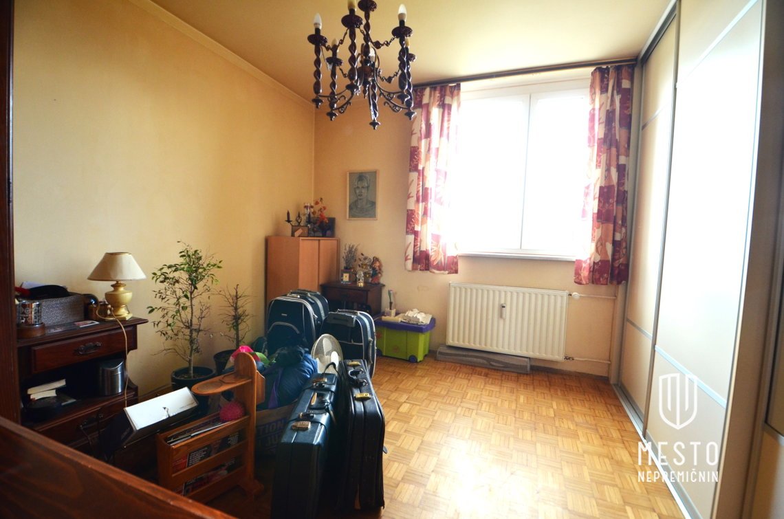 Three-bedroom apartment on Bratovševa ploščadi – 6