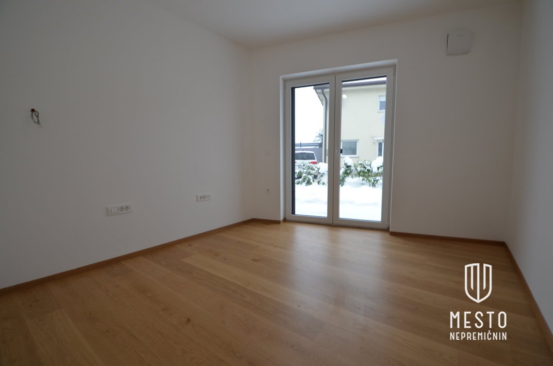 Four-room apartment in Vižmarje (Ground floor, extended and fully renovated in 2025) – 9