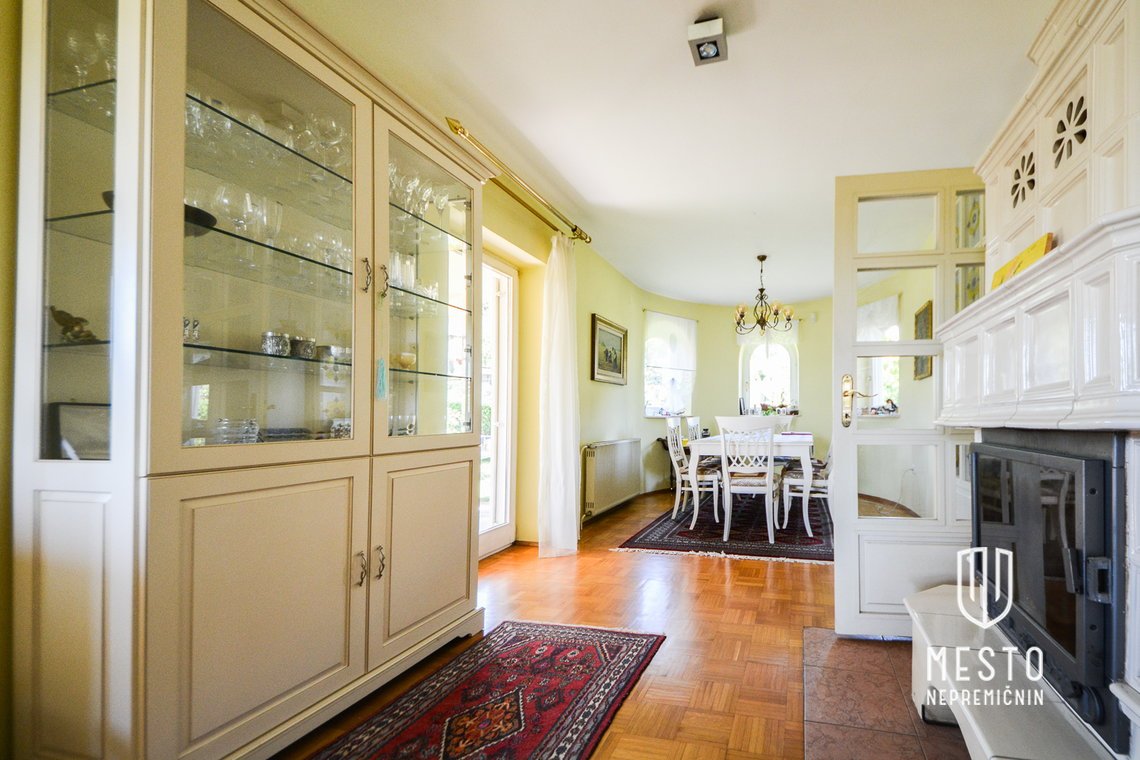 Cozy house with a spacious plot in Ponova vas, Grosuplje – 8
