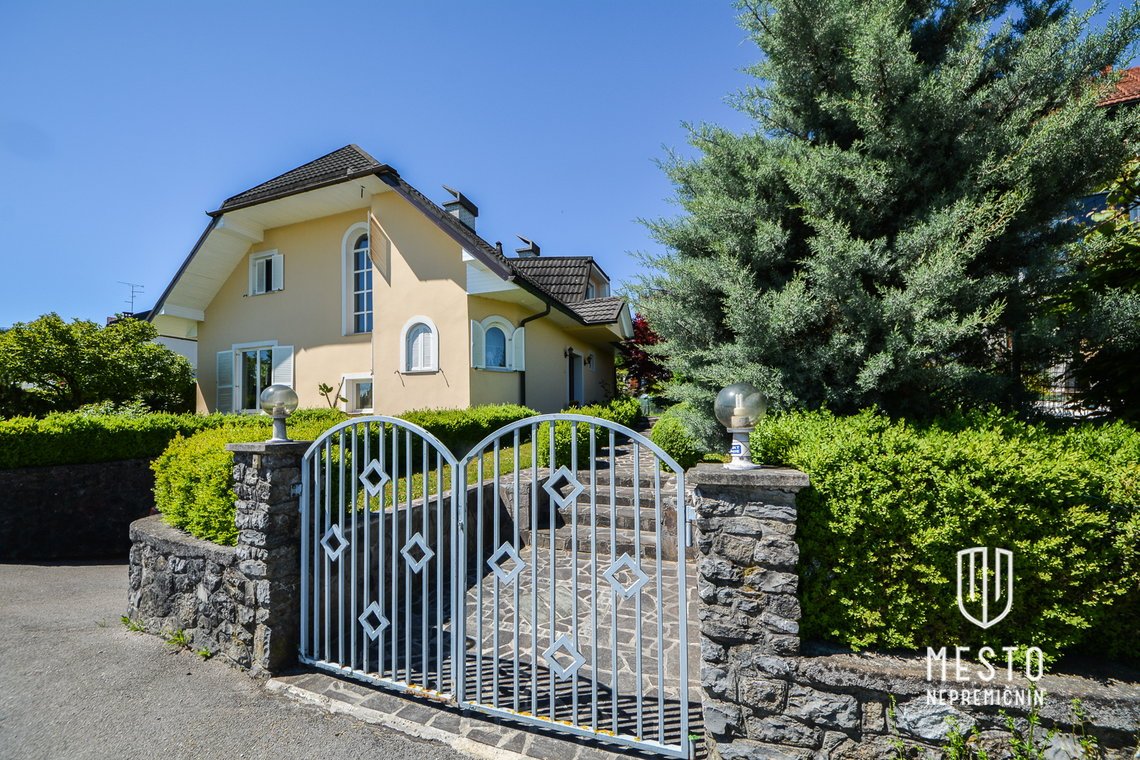 Cozy house with a spacious plot in Ponova vas, Grosuplje – 19