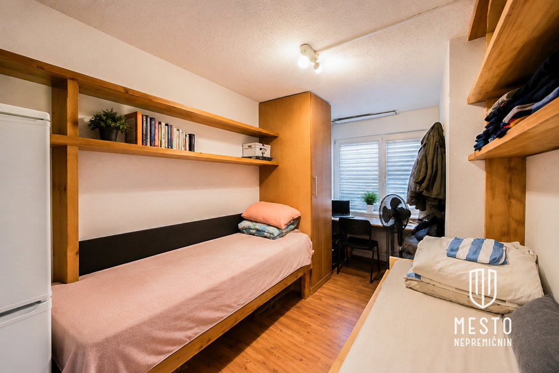 Three-room apartment with its own entrance in Škofja Loka – 6