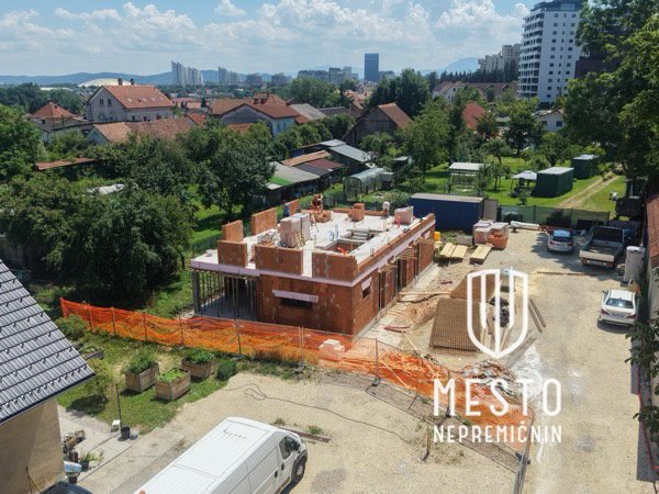 Novogradnja – enota dvojčka v središču Ježice – 16