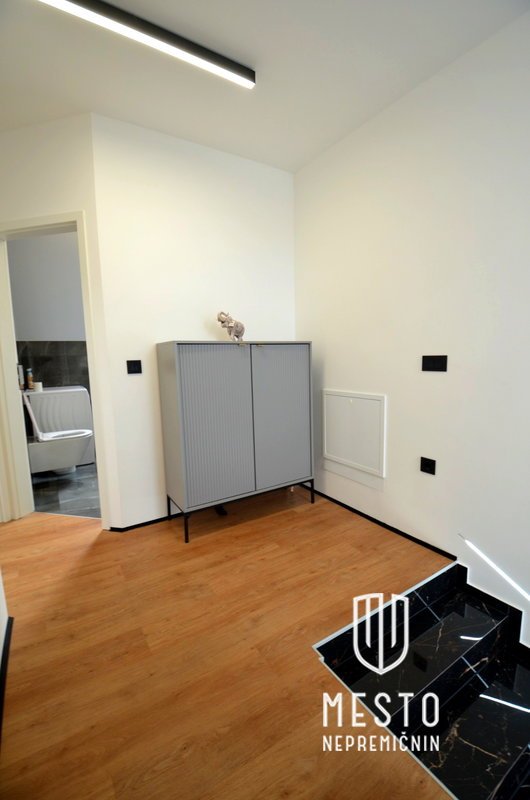 Residential semi-detached unit in Velika Račna (P+1, built in 2022, furnished) – 16