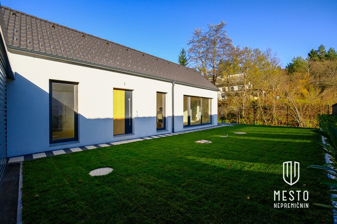 Atrium house in the Cereja neighborhood – 2