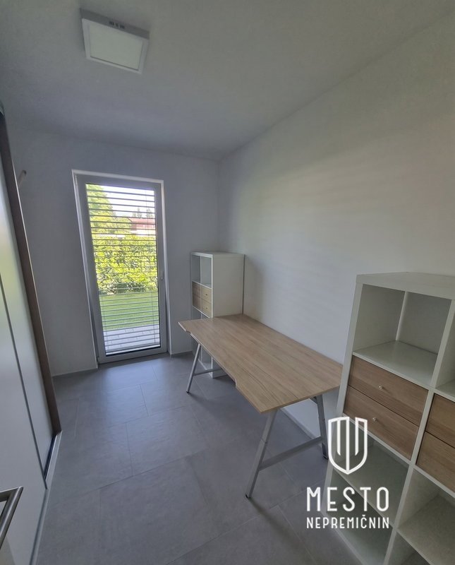 Modern semi-detached unit with a courtyard – Ljubljana, Dobrunje / Litijska Street – 7