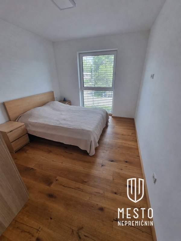 Modern semi-detached unit with a courtyard – Ljubljana, Dobrunje / Litijska Street – 16
