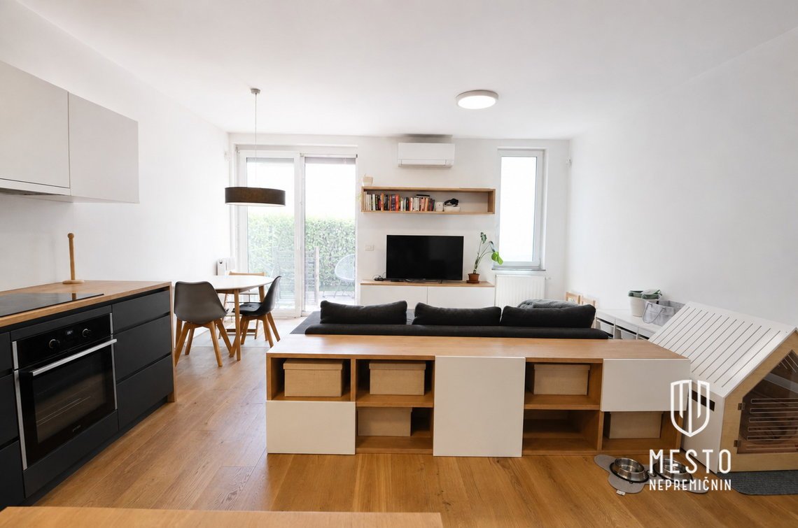 (P /4 floors, built in 2016) – 5
