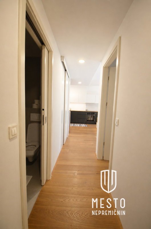 (P /4 floors, built in 2016) – 14