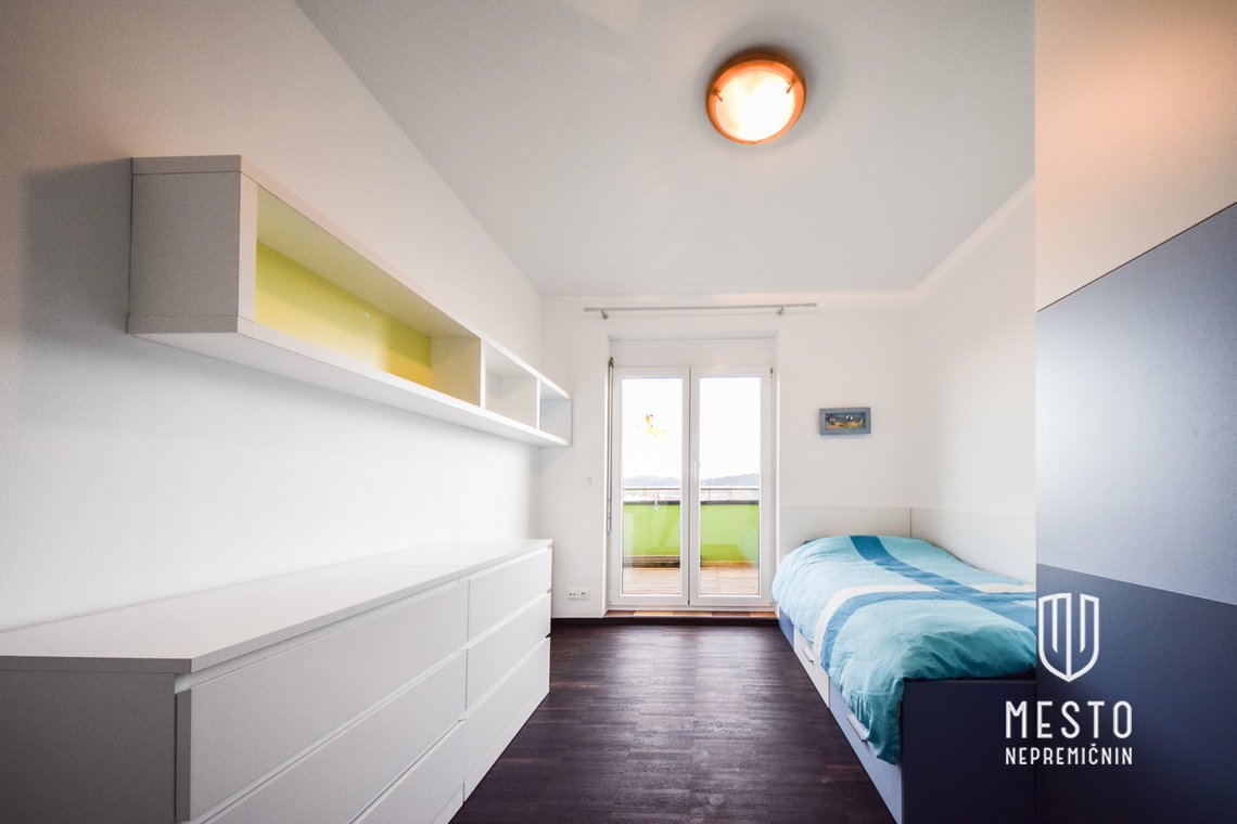 Three-room apartment in Moste near Komenda – 10