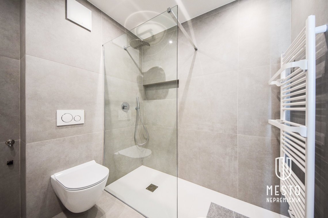 Three-room apartment in Moste near Komenda – 12