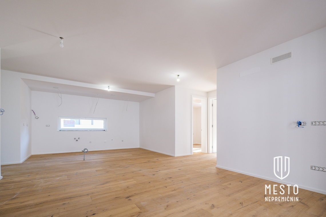 Three-bedroom apartment in Vila Block Slape 2 – 3