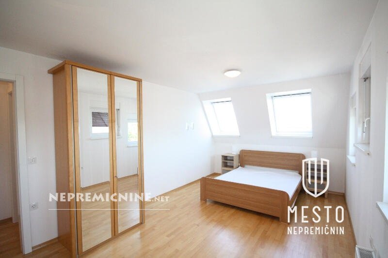 Luxurious duplex, five-bedroom penthouse with stunning views – Zelena jama, Ljubljana (4th/5th floor, built in 2006, 2x owner parking spaces) – 8