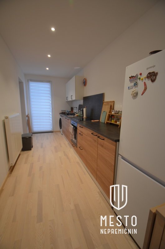 Exclusive detached house with pool and wellness in Ježica, Ljubljana – 22