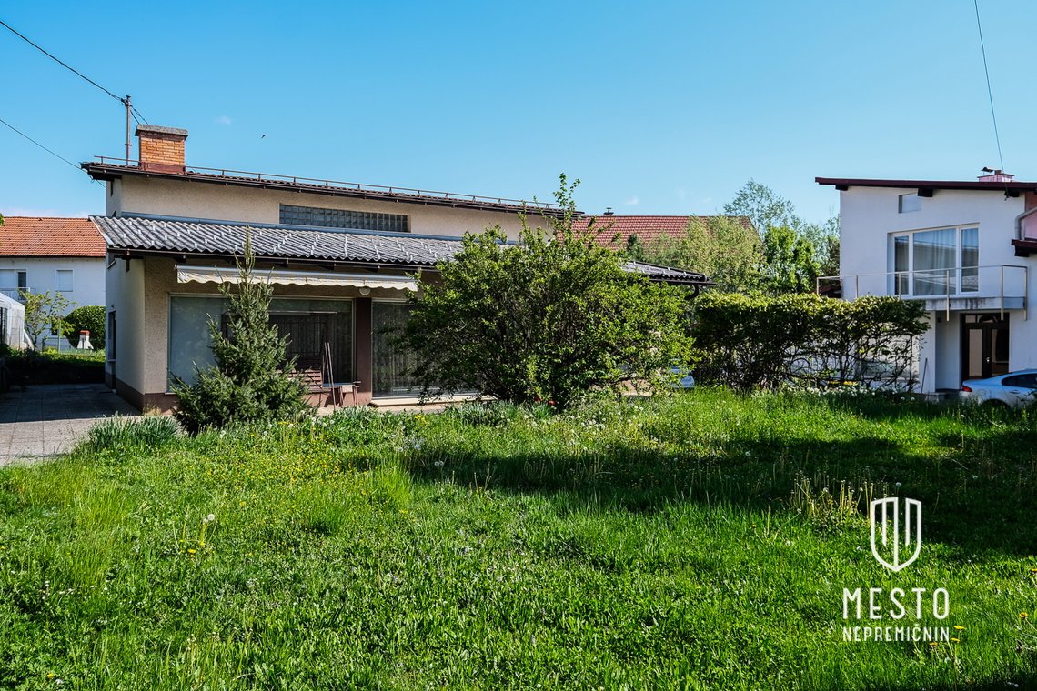Detached house in the center of Grosuplje – 3