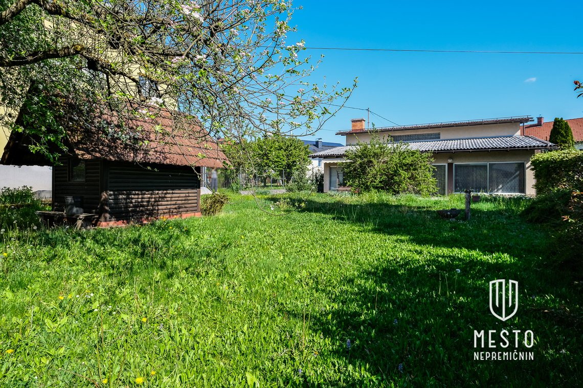 Detached house in the center of Grosuplje – 4