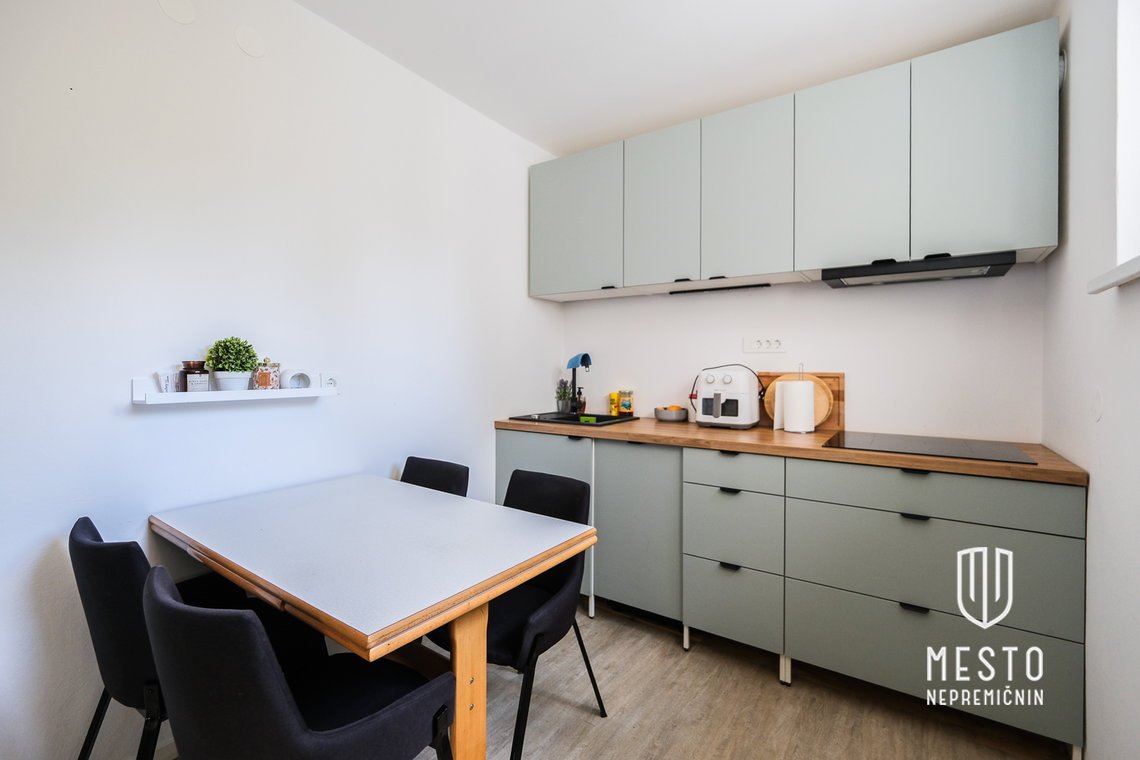 Two-bedroom apartment on Kolezija – 11