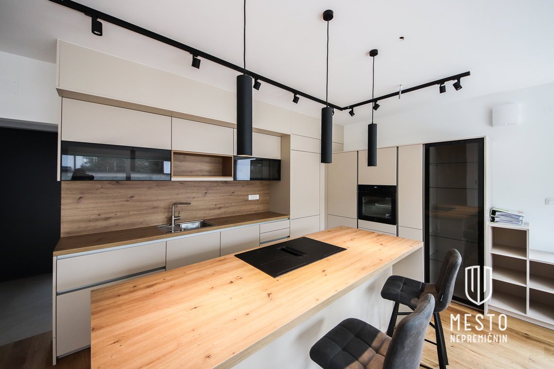 Duplex / two-family house in Rožni Dolini – 4