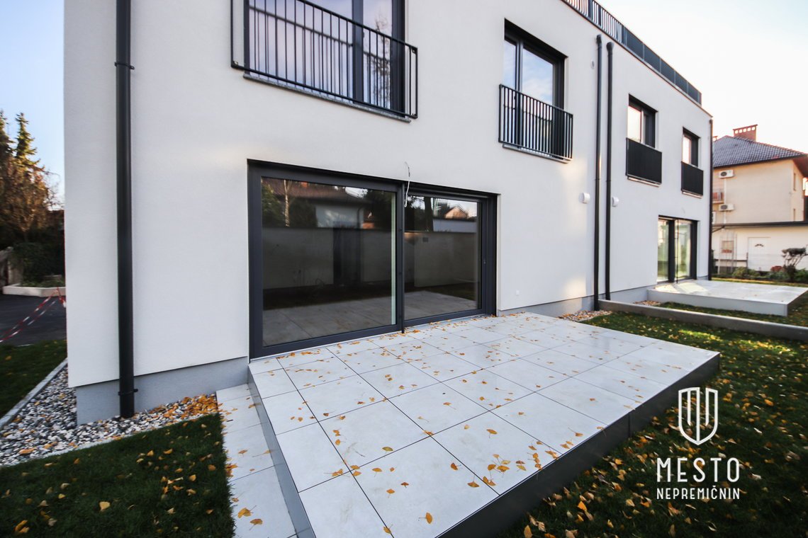 Duplex / two-family house in Rožni Dolini – 9