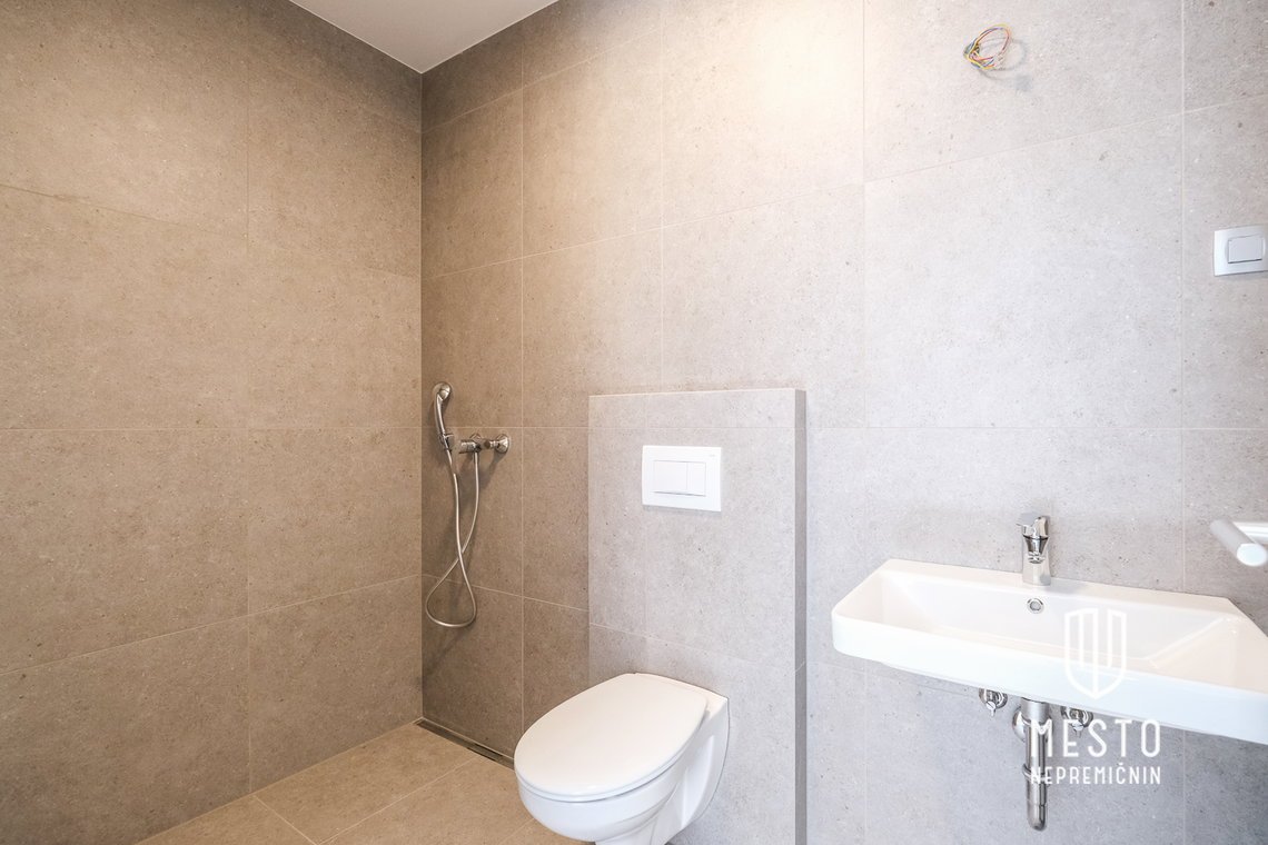 Three-bedroom apartment + studio in Grosuplje – 18