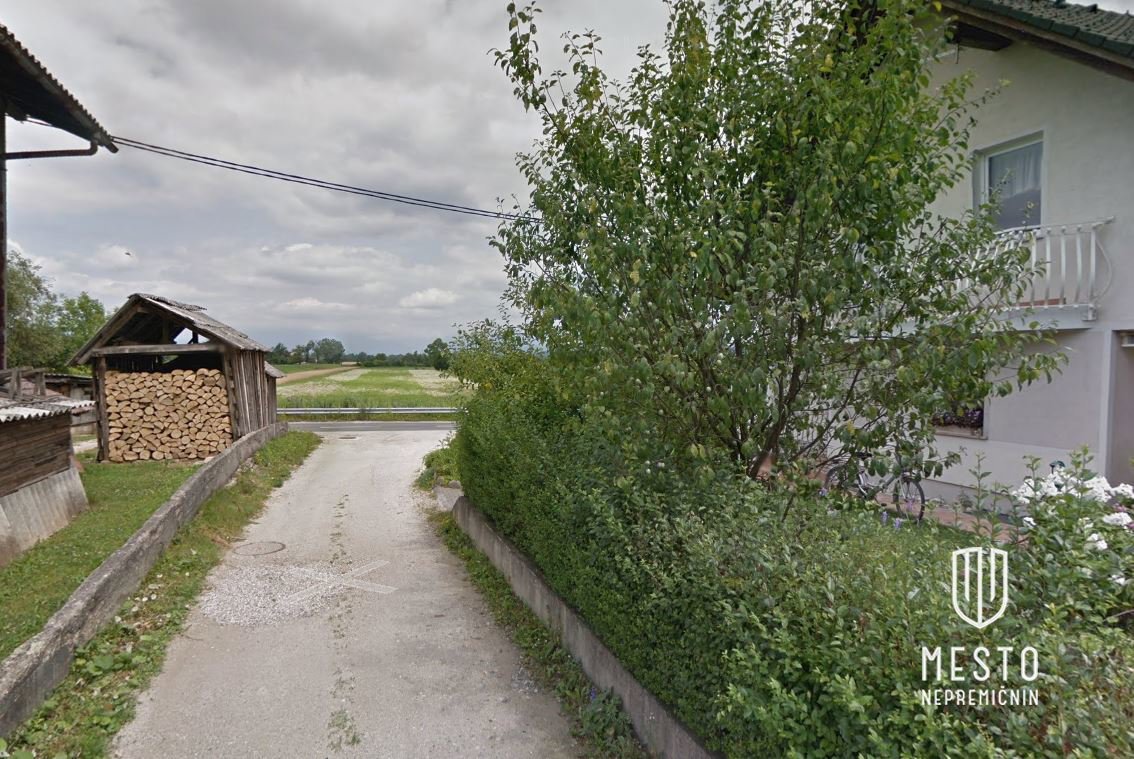 Buildable plot, Sneberje – 3