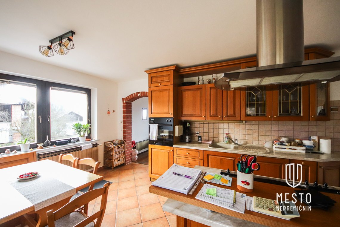 Large detached house in Gorica – 6