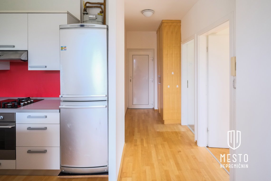 Two-and-a-half-room apartment in Bežigrad – 11