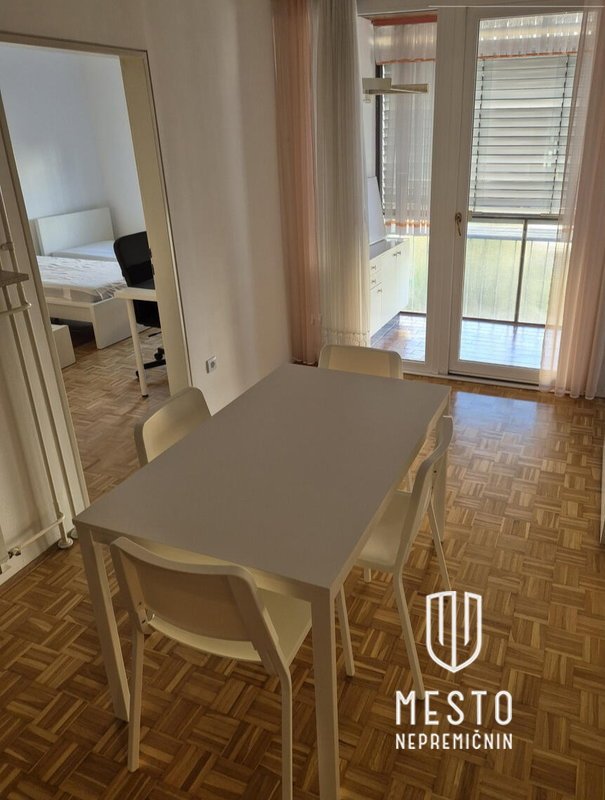 Two-and-a-half-room apartment near Bežigrad – BS3 – 2