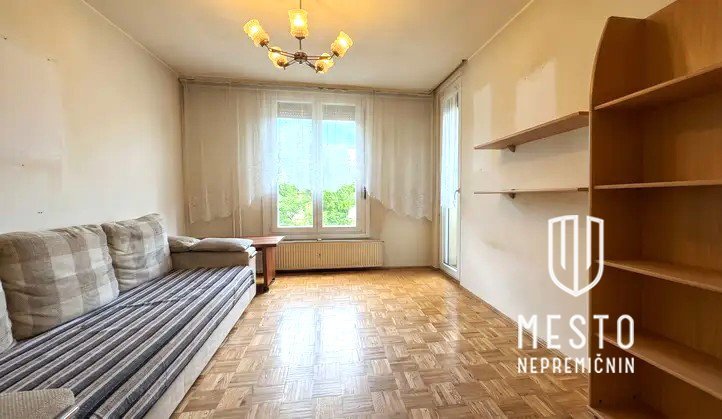 Two-and-a-half-room apartment in Šiška – 2