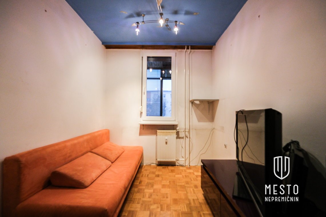 Two-and-a-half-room apartment in Šiška – 4