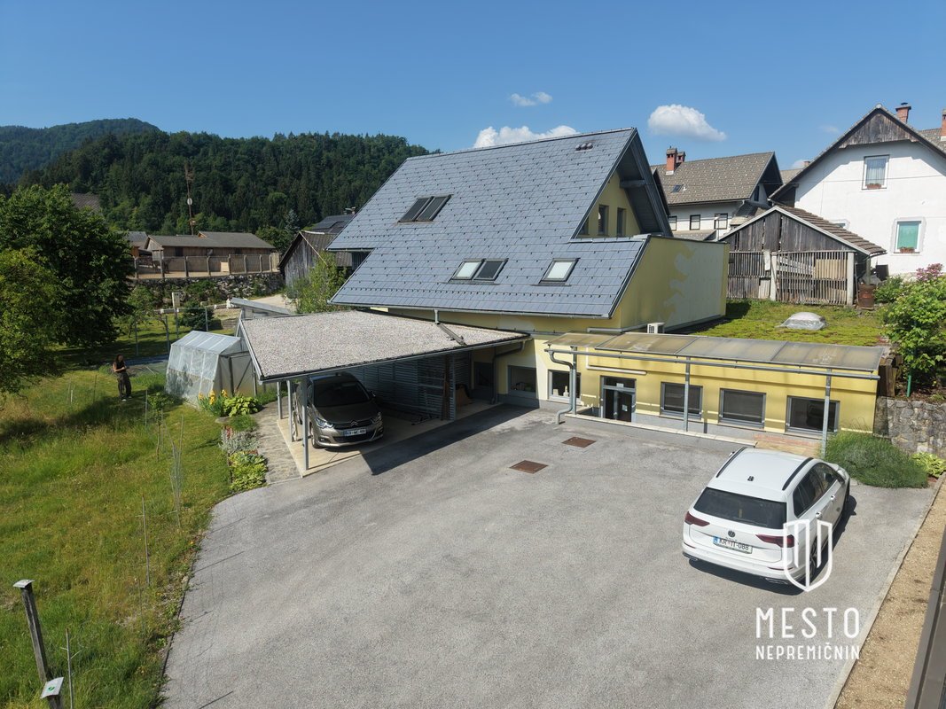 Detached house with business space in Ribno near Bled – 9