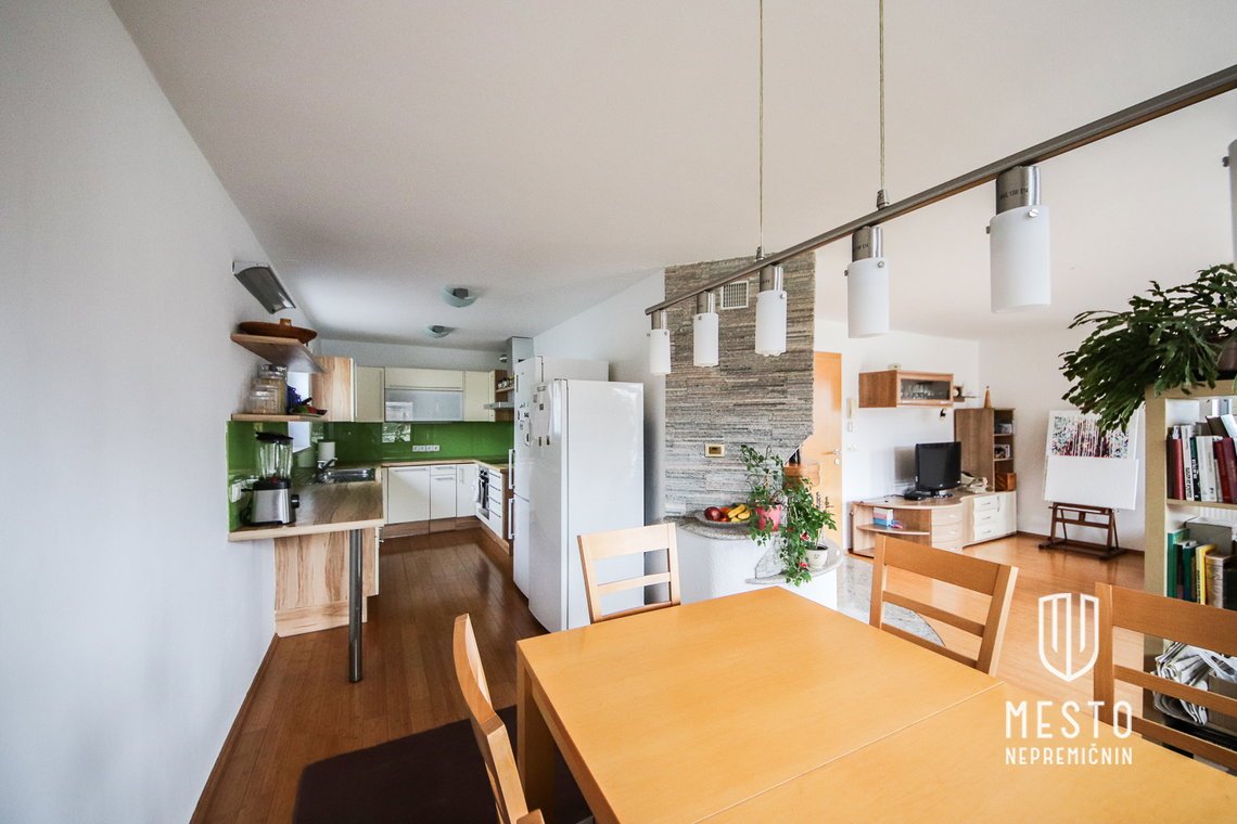 Detached house with business space in Ribno near Bled – 16