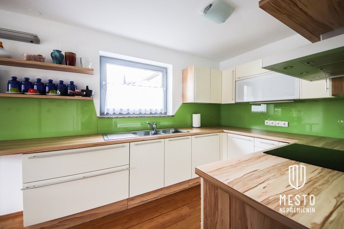 Detached house with business space in Ribno near Bled – 18