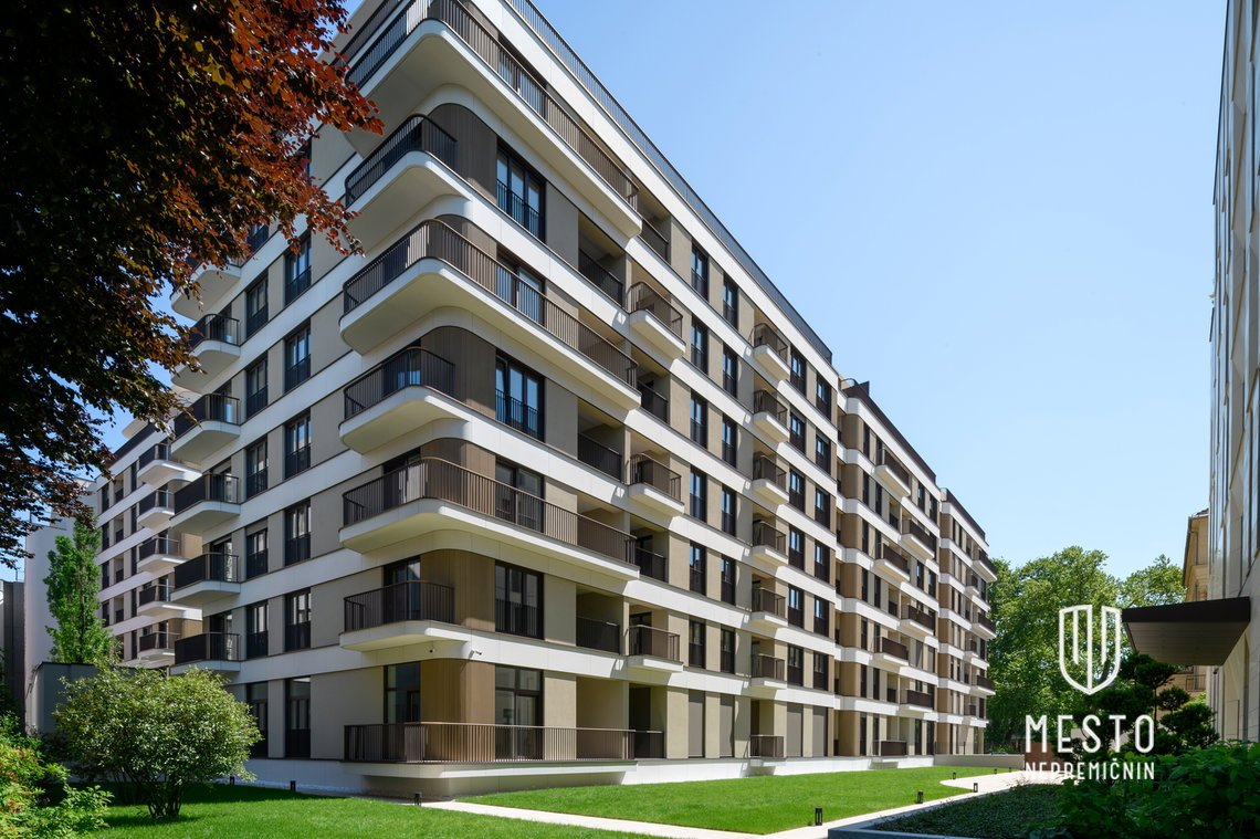 Spacious 4-room apartment – 21