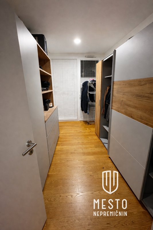 Four-bedroom apartment in Mengeš – 6