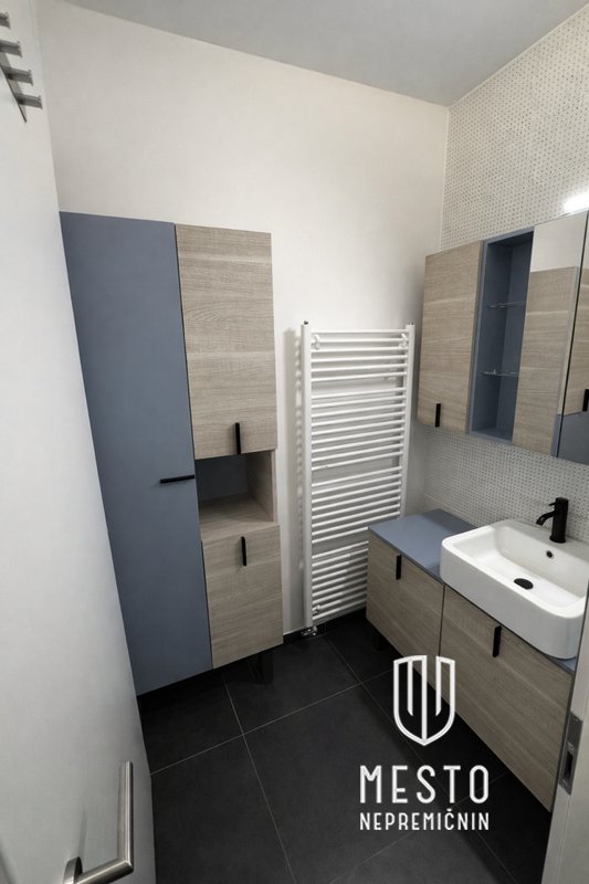 Four-bedroom apartment in Mengeš – 8