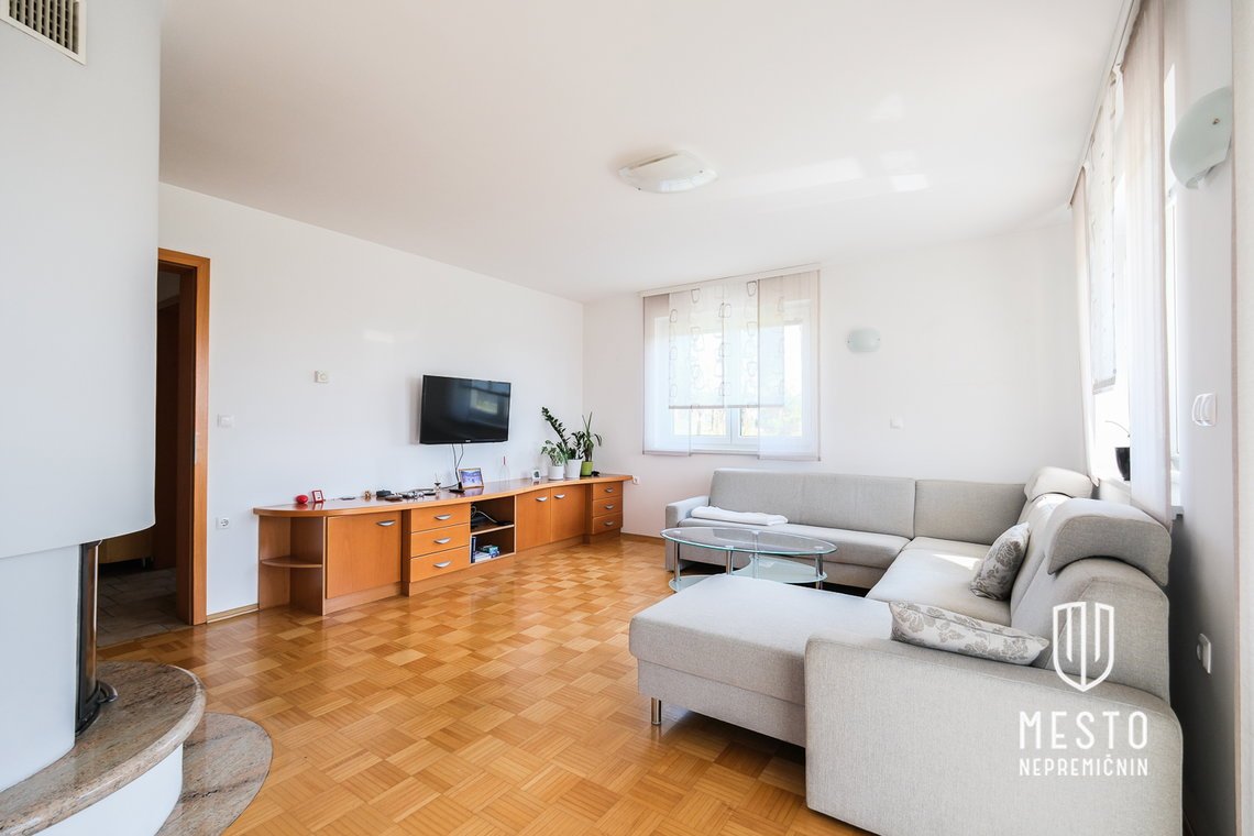 Detached house with open views - Mala Stara vas near Grosuplje – 4
