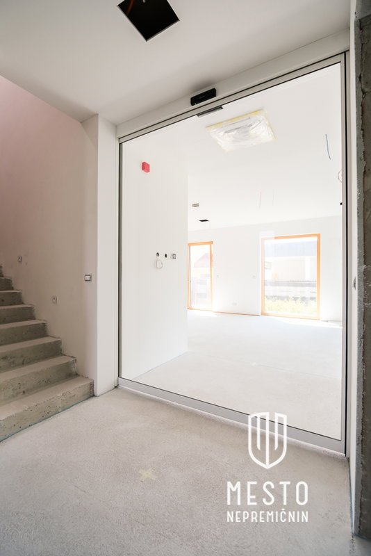Duplex house in Trnovo suburb – 3