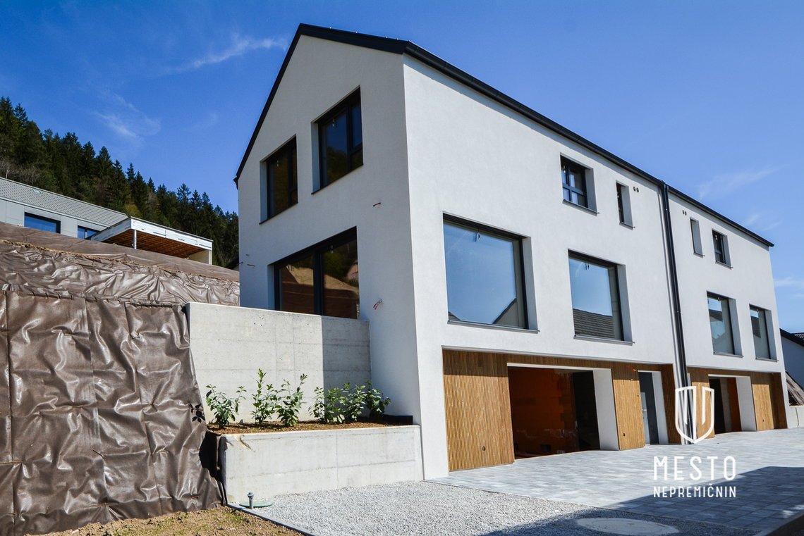 Semi-detached unit in Senožeti / new construction – 2