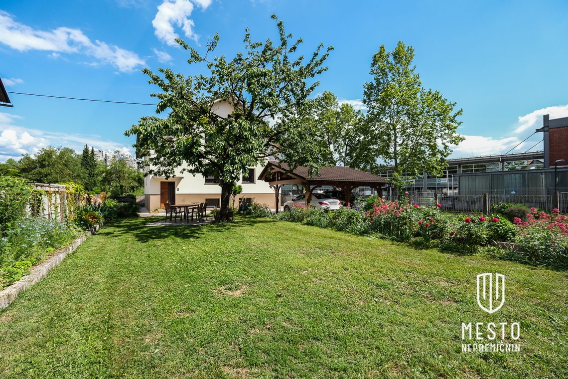 Developable plot with exceptional investment potential – multi-residential building – 5