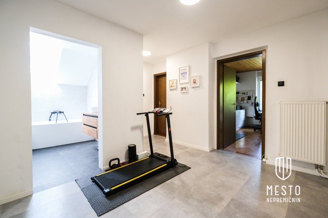 Developable plot with exceptional investment potential – multi-residential building – 18