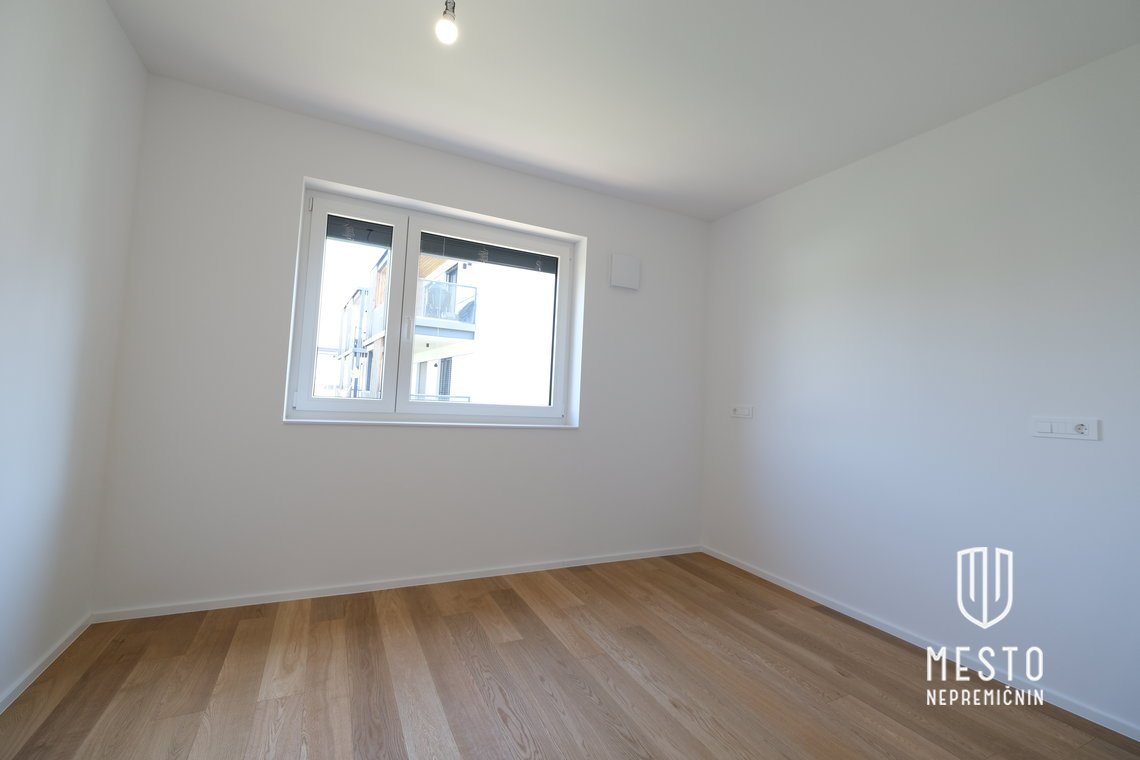 Two-room apartment in Nadgorica – 12