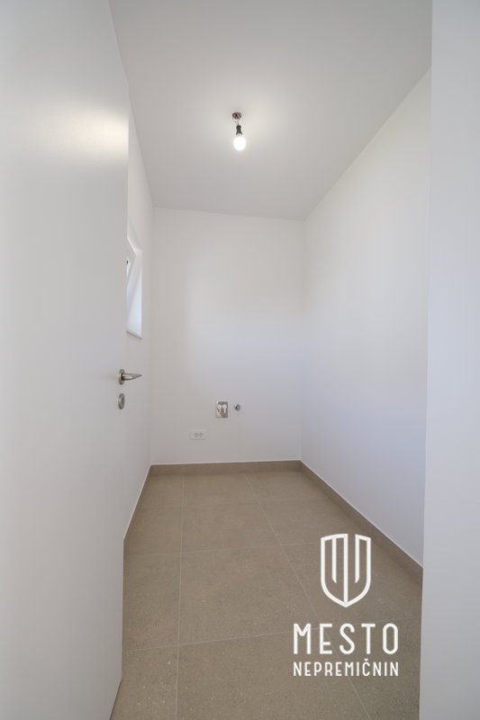Two-room apartment in Nadgorica – 13