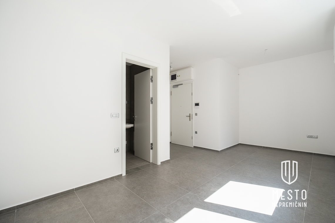Three-bedroom apartment + studio in Grosuplje – 15