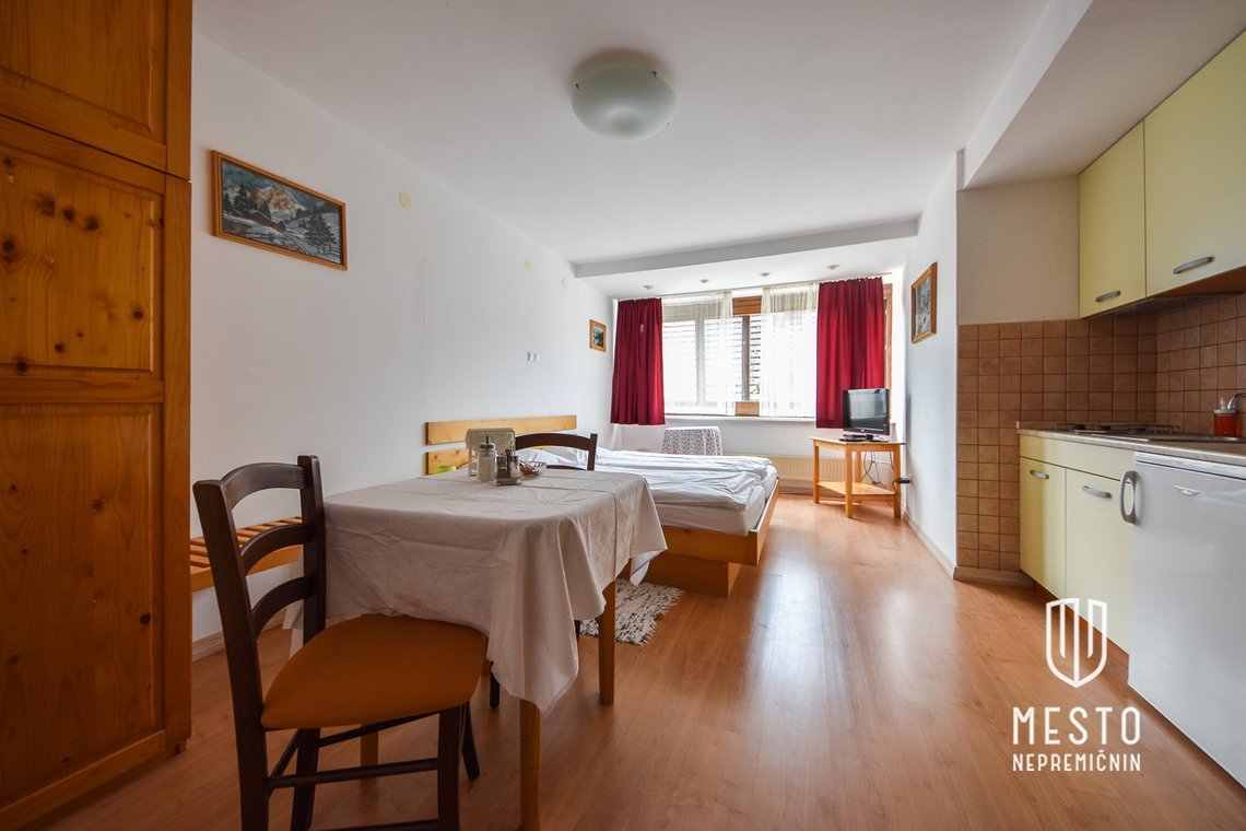 Two apartment houses with 15 apartments in Bohinj – 3