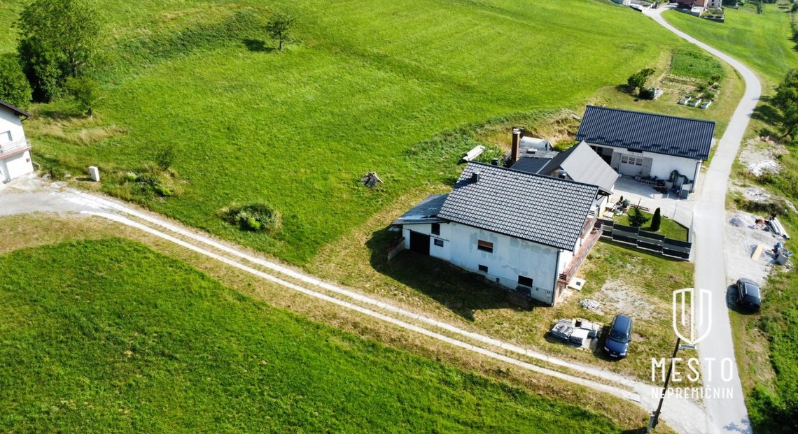 Detached house with larger land in Spodnje Laže – 5