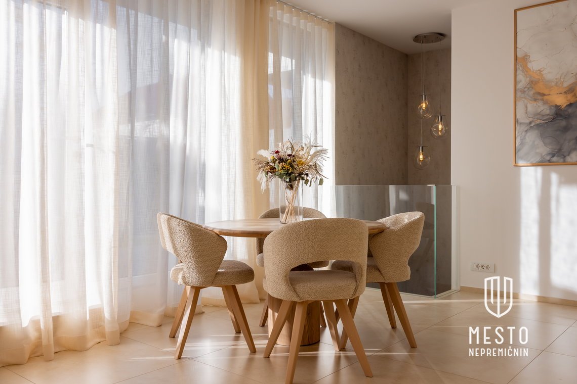 Modern designer two-bedroom duplex apartment with courtyard – Črnuče – 4