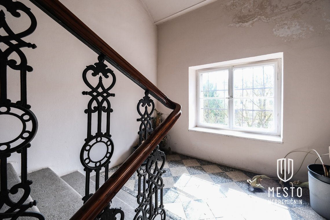 Three-room apartment in the city center on Slomškova Street – 13