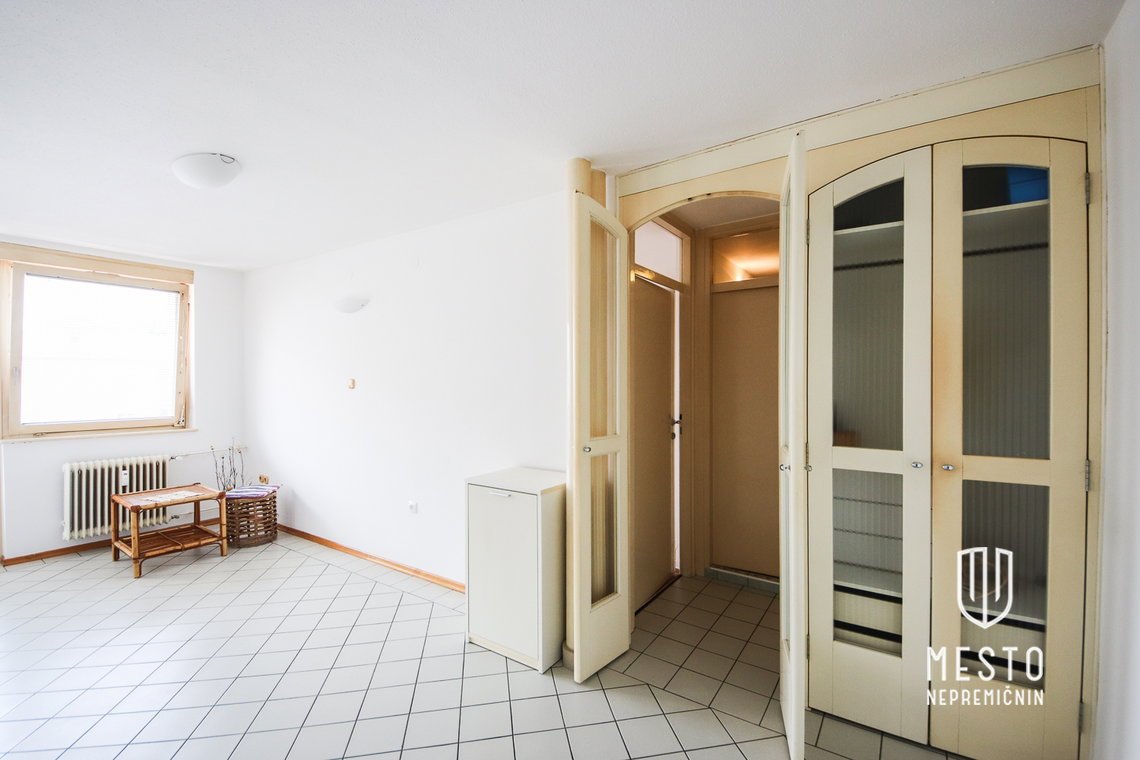 2-bedroom apartment in the center of Grosuplje – 8